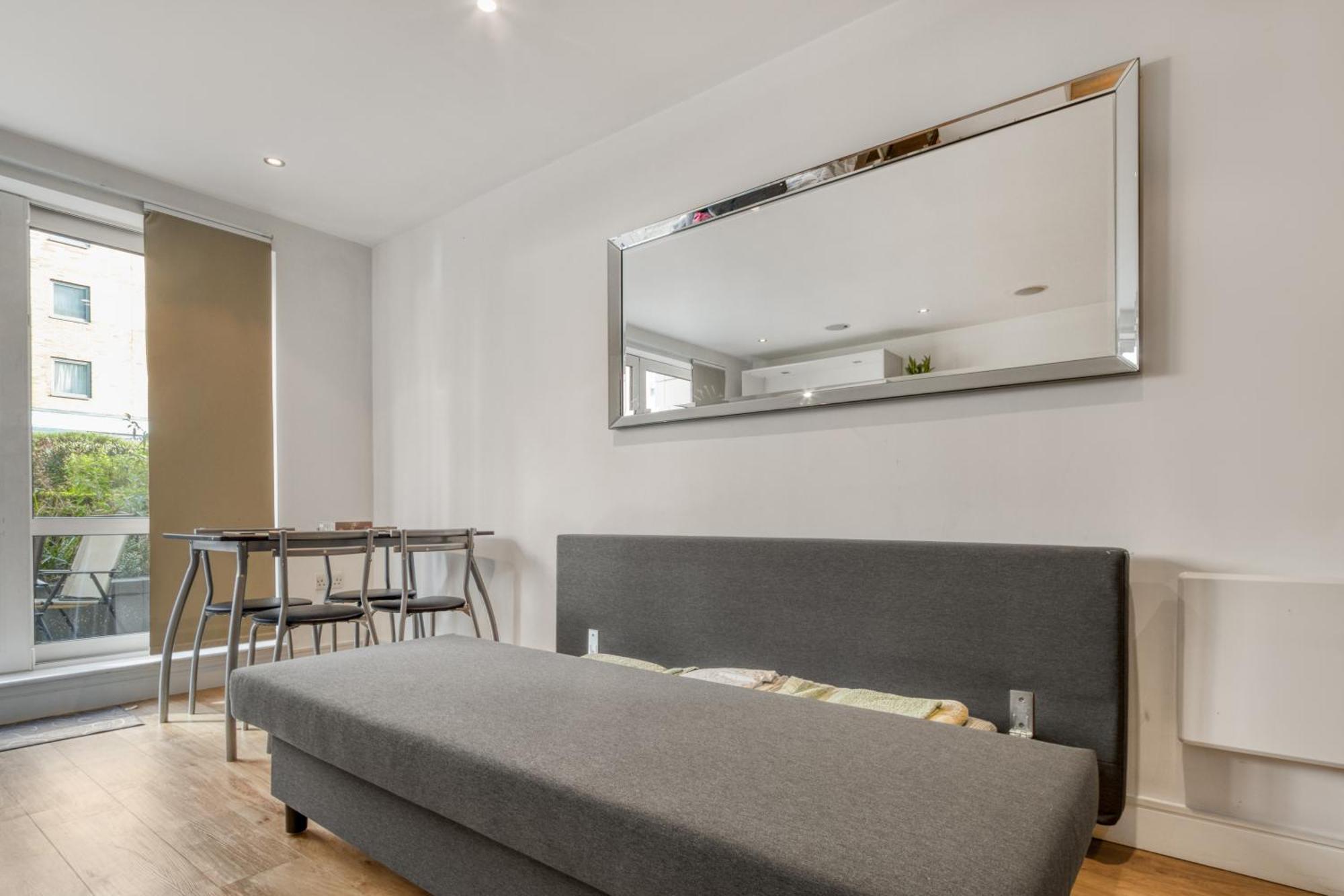 Appartement Modern Chic Studio Chelsea à Londres Extérieur photo